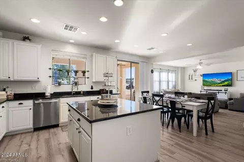 1123 Euclid Ave, Gilbert, AZ 85297 photo 17