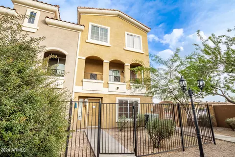 2450 W Glenrosa Ave #54, Phoenix, AZ 85015