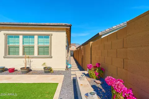 731 E Silver Fox Way, Phoenix, AZ 85048 photo 47