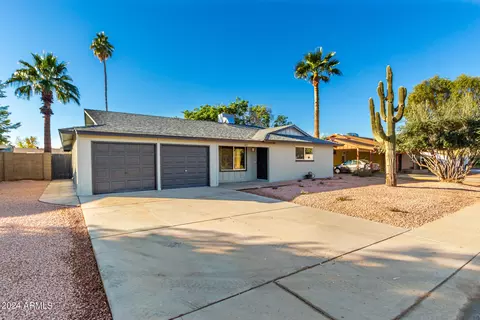 2077 Ellis Dr, Tempe, AZ 85282