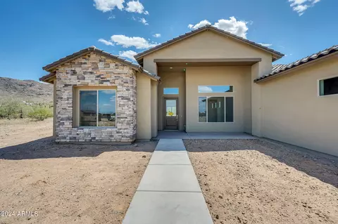 10555 S 33rd Ave, Laveen, AZ 85339