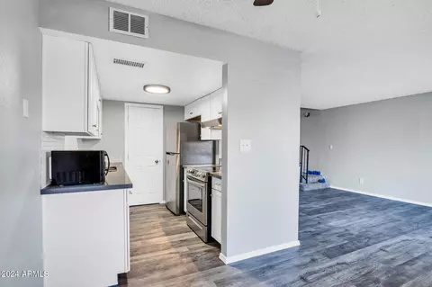6822 W Devonshire Ave, Phoenix, AZ 85033 photo 5