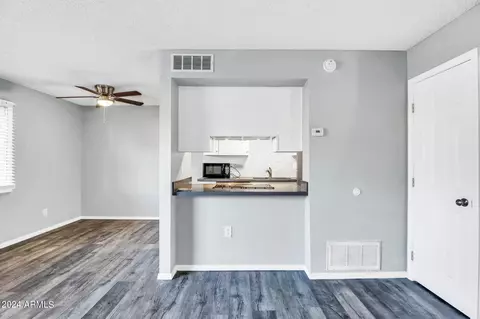6822 W Devonshire Ave, Phoenix, AZ 85033 photo 6