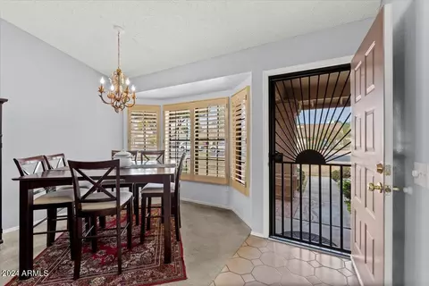 4301 Everett Dr, Phoenix, AZ 85032 photo 5