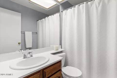 4301 Everett Dr, Phoenix, AZ 85032 photo 7