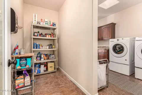 6456 E Holiday Dr, Mesa, AZ 85215 photo 7