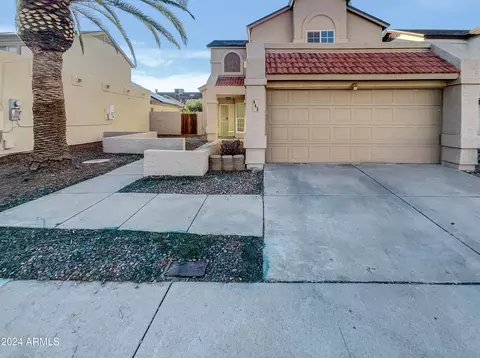 445 E Kerry Ln, Phoenix, AZ 85024