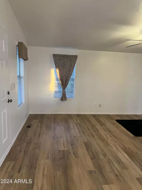 1627 E Libby St, Phoenix, AZ 85022 photo 8