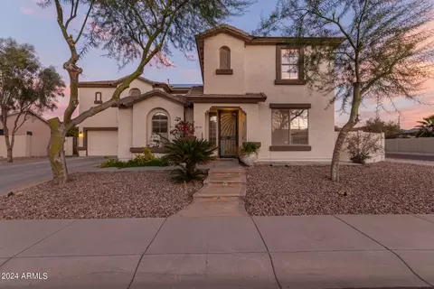7411 S 25th Dr, Phoenix, AZ 85041