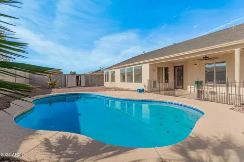 1351 E Silverbrush Trl, Casa Grande, AZ 85122