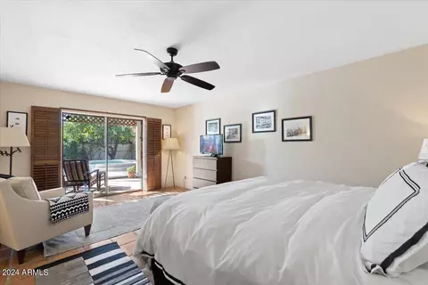 225 Echo Ln, Phoenix, AZ 85020 photo 12