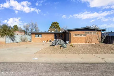 1023 Sahuaro Dr, Sierra Vista, AZ 85635