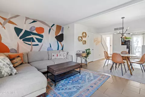 7710 E 1st Ave, Scottsdale, AZ 85251