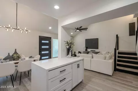 747 E Bethany Home Rd, Phoenix, AZ 85014 photo 19
