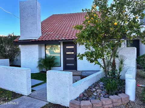 747 E Bethany Home Rd, Phoenix, AZ 85014 photo 3