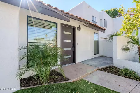 747 E Bethany Home Rd, Phoenix, AZ 85014 photo 7