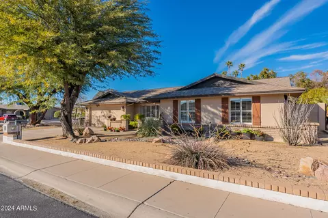 4926 W Mescal St, Glendale, AZ 85304