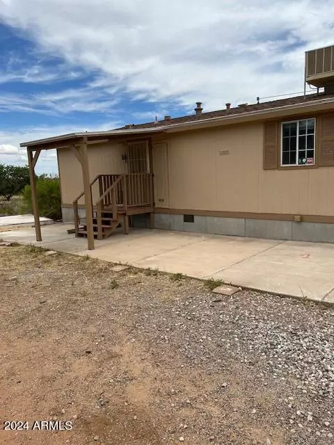 3309 E Serritos Ranch Rd, Hereford, AZ 85615 photo 7