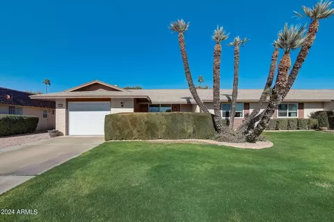 9622 W Long Hills Dr, Sun City, AZ 85351