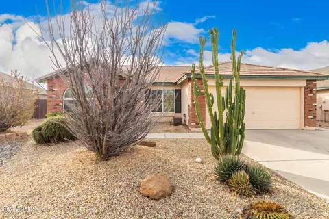 4427 E Meadow West Ln, San Tan Valley, AZ 85140
