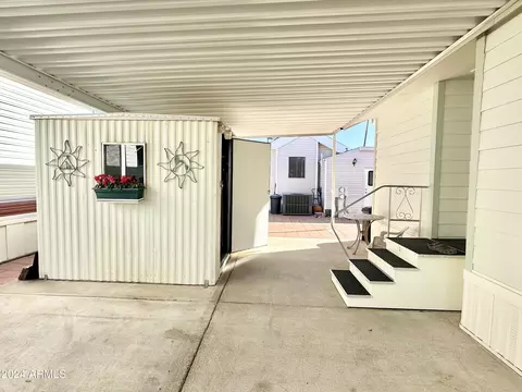 929 S Nickel Dr, Apache Junction, AZ 85119 photo 5