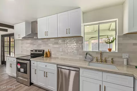 3313 E Roveen Ave, Phoenix, AZ 85032 photo 17