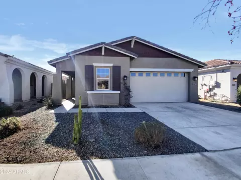 2827 E Sunland Ave, Phoenix, AZ 85040