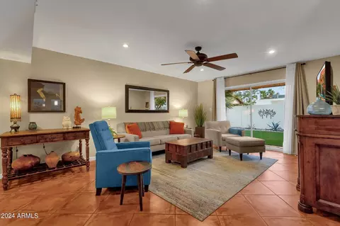 7709 E Cypress St, Scottsdale, AZ 85257