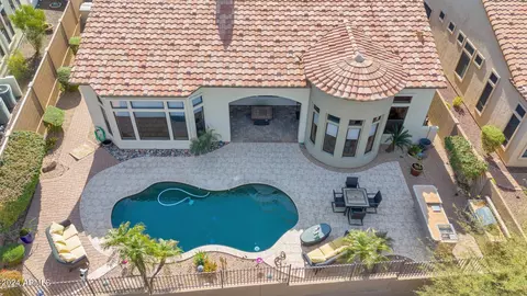 8042 E Sugarloaf Cir, Mesa, AZ 85207 photo 5