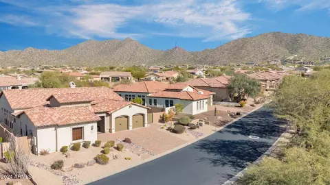 8042 E Sugarloaf Cir, Mesa, AZ 85207 photo 31