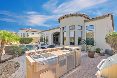 8042 E Sugarloaf Cir, Mesa, AZ 85207 photo 27