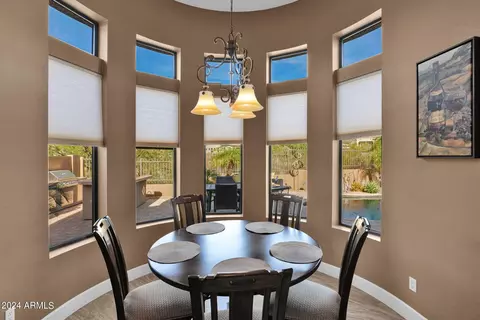 8042 E Sugarloaf Cir, Mesa, AZ 85207 photo 13