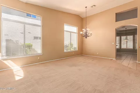 Living - 871 N Date Palm Dr, Gilbert, AZ 85234 photo 6 of 8
