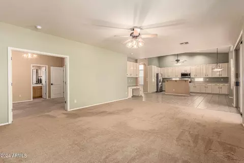 Living - 871 N Date Palm Dr, Gilbert, AZ 85234 photo 3 of 8