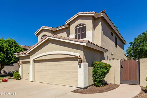 Exterior - 871 N Date Palm Dr, Gilbert, AZ 85234 photo 3 of 16