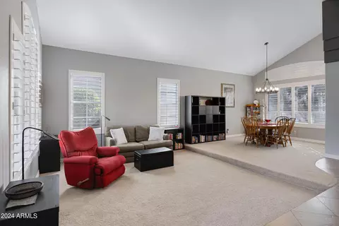 16018 S 7th Dr, Phoenix, AZ 85045 photo 7