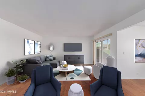 1008 E Harmont Dr, Phoenix, AZ 85020
