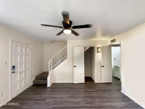 4488 E Belleview St, Phoenix, AZ 85008 photo 3