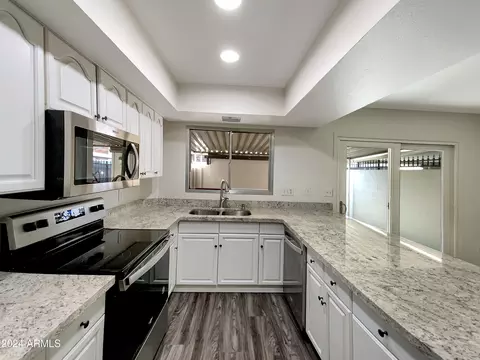 4488 E Belleview St, Phoenix, AZ 85008 photo 12