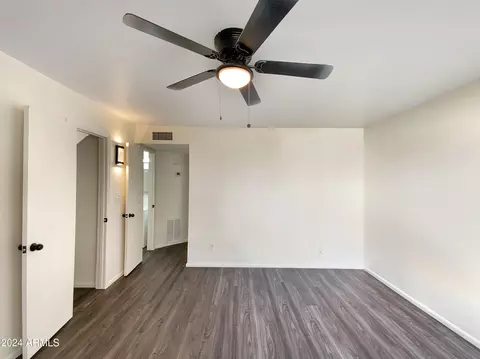 4488 E Belleview St, Phoenix, AZ 85008 photo 8