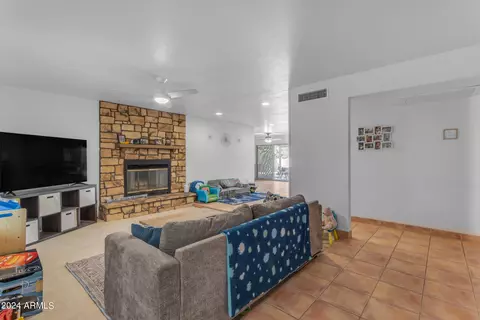 2245 S Emerson Ave, Mesa, AZ 85210 photo 5