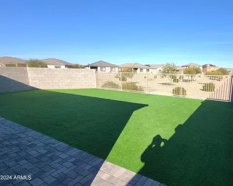 43568 W Juniper Ave, Maricopa, AZ 85138 photo 2