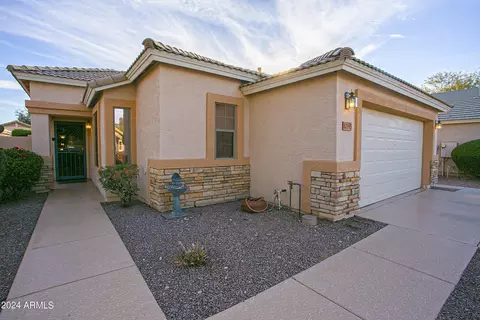 10395 W Runion Dr, Peoria, AZ 85382