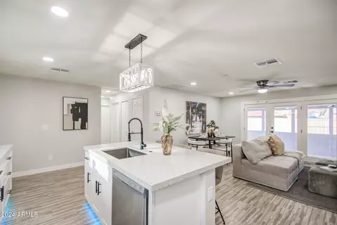4326 W Weldon Ave, Phoenix, AZ 85031