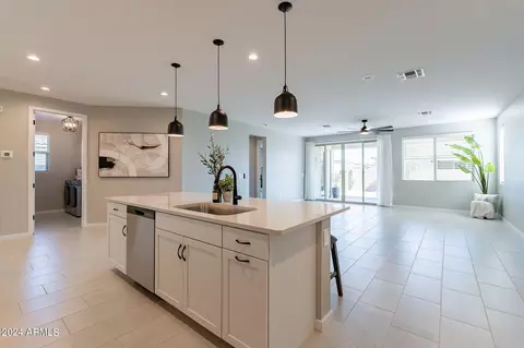2960 N Prescidio Ave, Casa Grande, AZ 85122