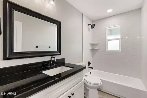 Bath - 4712 E Melvin St, Phoenix, AZ 85008 photo 2 of 2