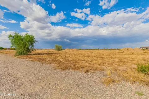 2 N Nnnn N 259th Ave #2, Wittmann, AZ 85361