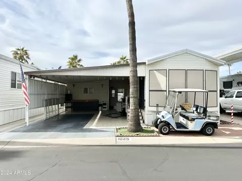 1025 S Propsector Dr, Apache Junction, AZ 85119