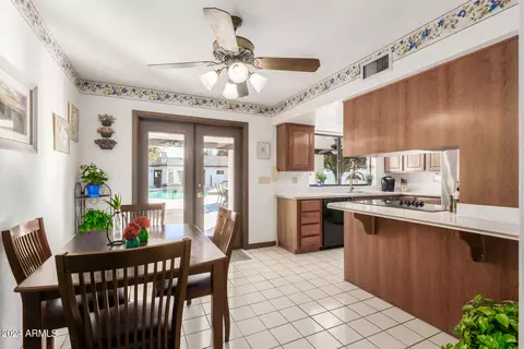 721 E Barbarita Ave, Gilbert, AZ 85234 photo 12
