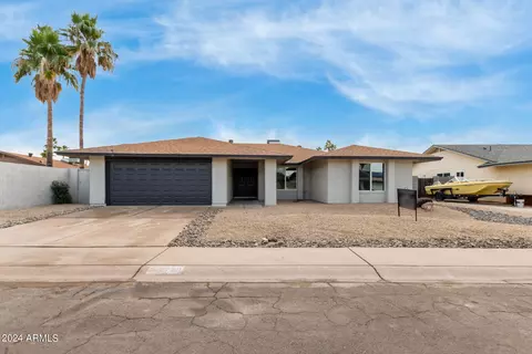 5729 W Libby St, Glendale, AZ 85308